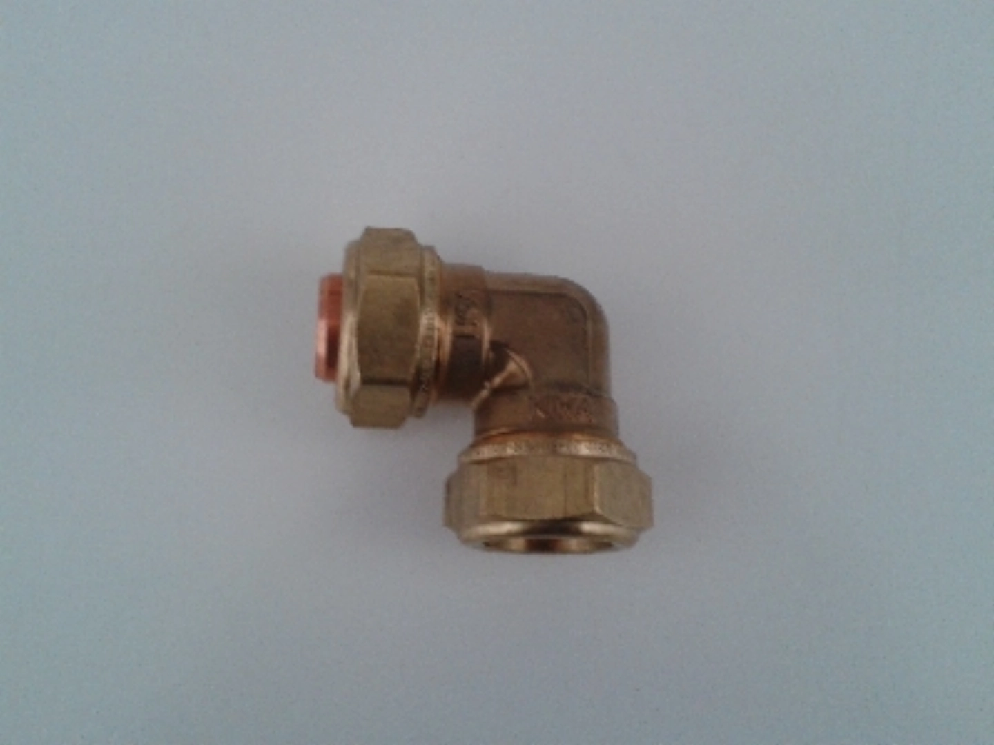 Producto ANGULO ROSCADO